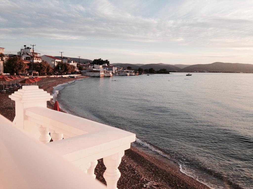 Ireon Samos Beach House Apartment ภายนอก รูปภาพ