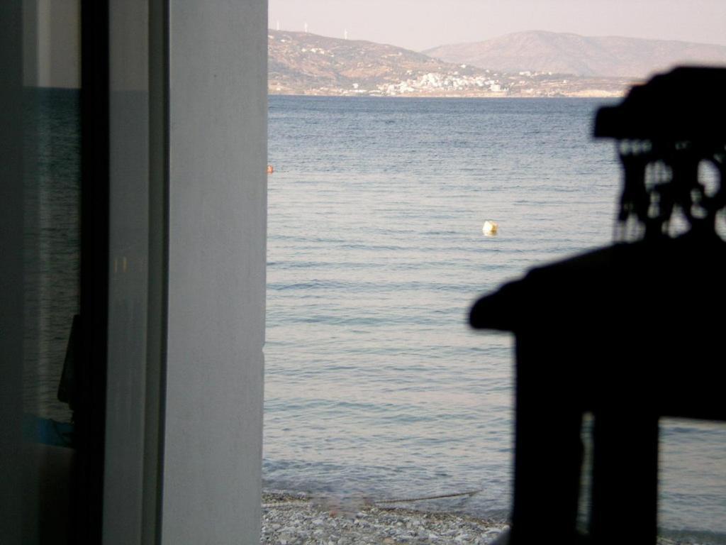 Ireon Samos Beach House Apartment ภายนอก รูปภาพ